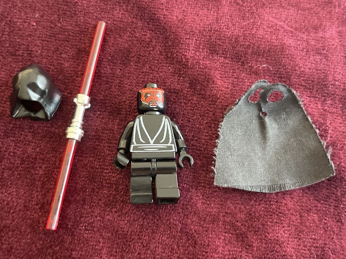 Lego Statuette: Lego Star Wars Darth Maul Figur mit Lichtschwert – Usato da neuenhof venduto da cocoros 2