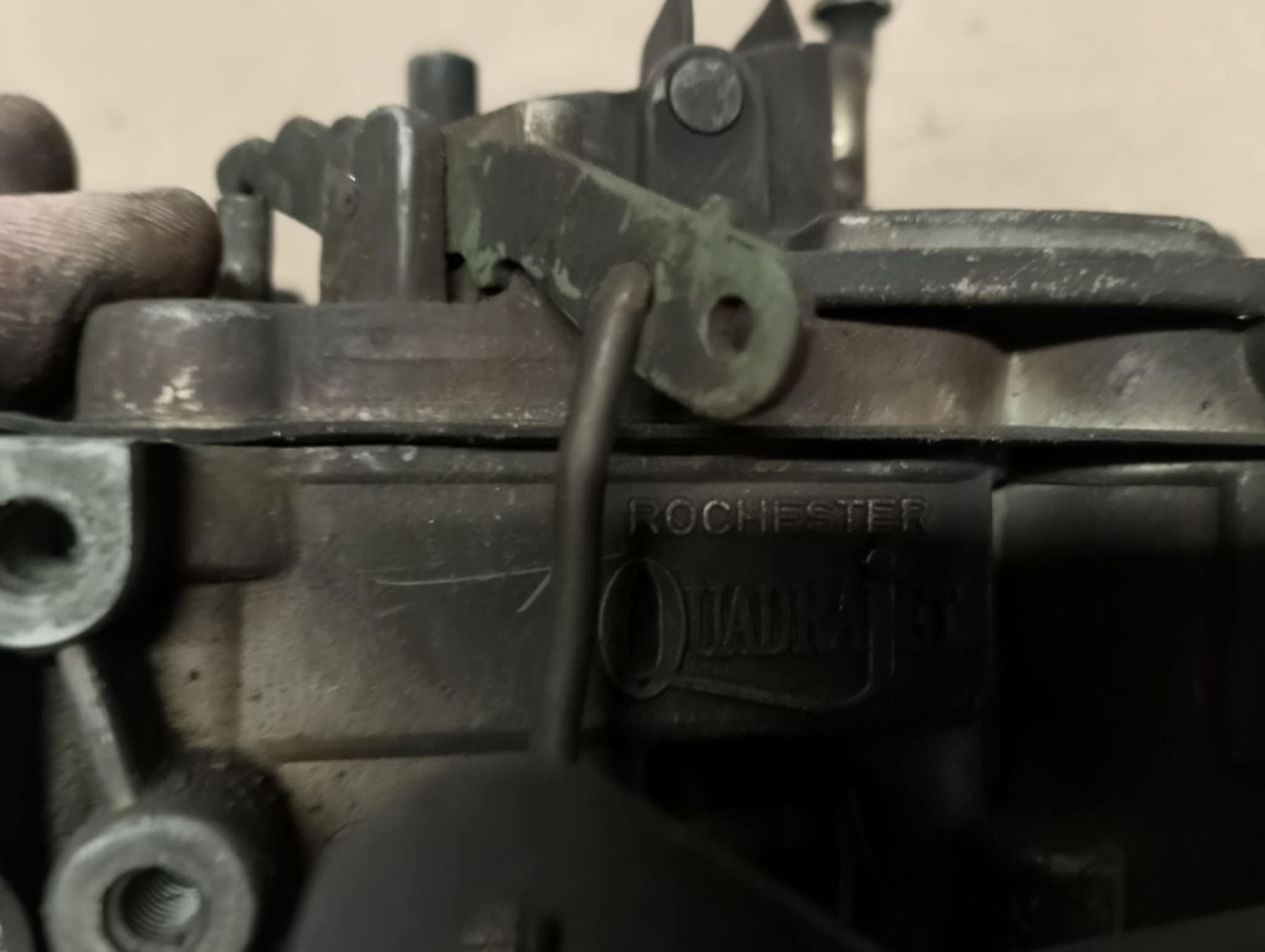 Tutti pezzi di ricambio auto: Rochester Quadrajet Vergaser – Usato da Niedergösgen venduto da usc_tt5r 3