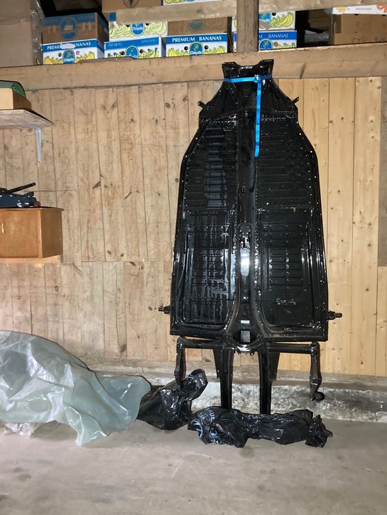 VW Käfer Teile Für Chassis, Bodenplatte
