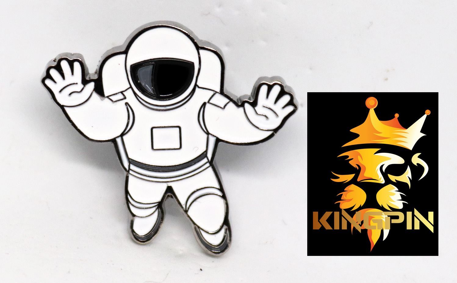 Placchette & Badge: Astronaut PIN – Nuovo (secondo la descrizione) da Hinterforst venduto da -KINGPIN- 1