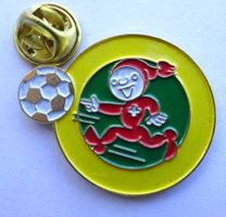 Pin Knorrli am Ball