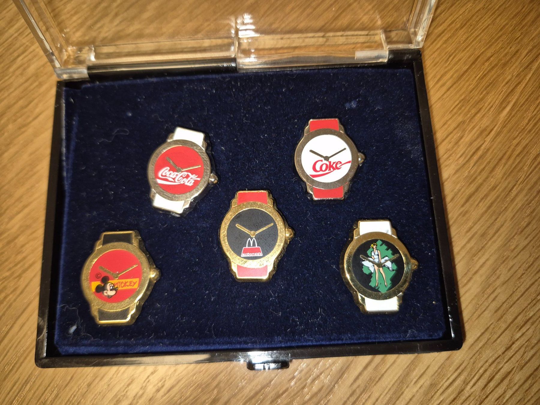 Coca-Cola Placchette & Badge: Pin Set Coca cola/ Mc Donald/ Mickey – Usato da Buttikon SZ venduto da sefa02 1