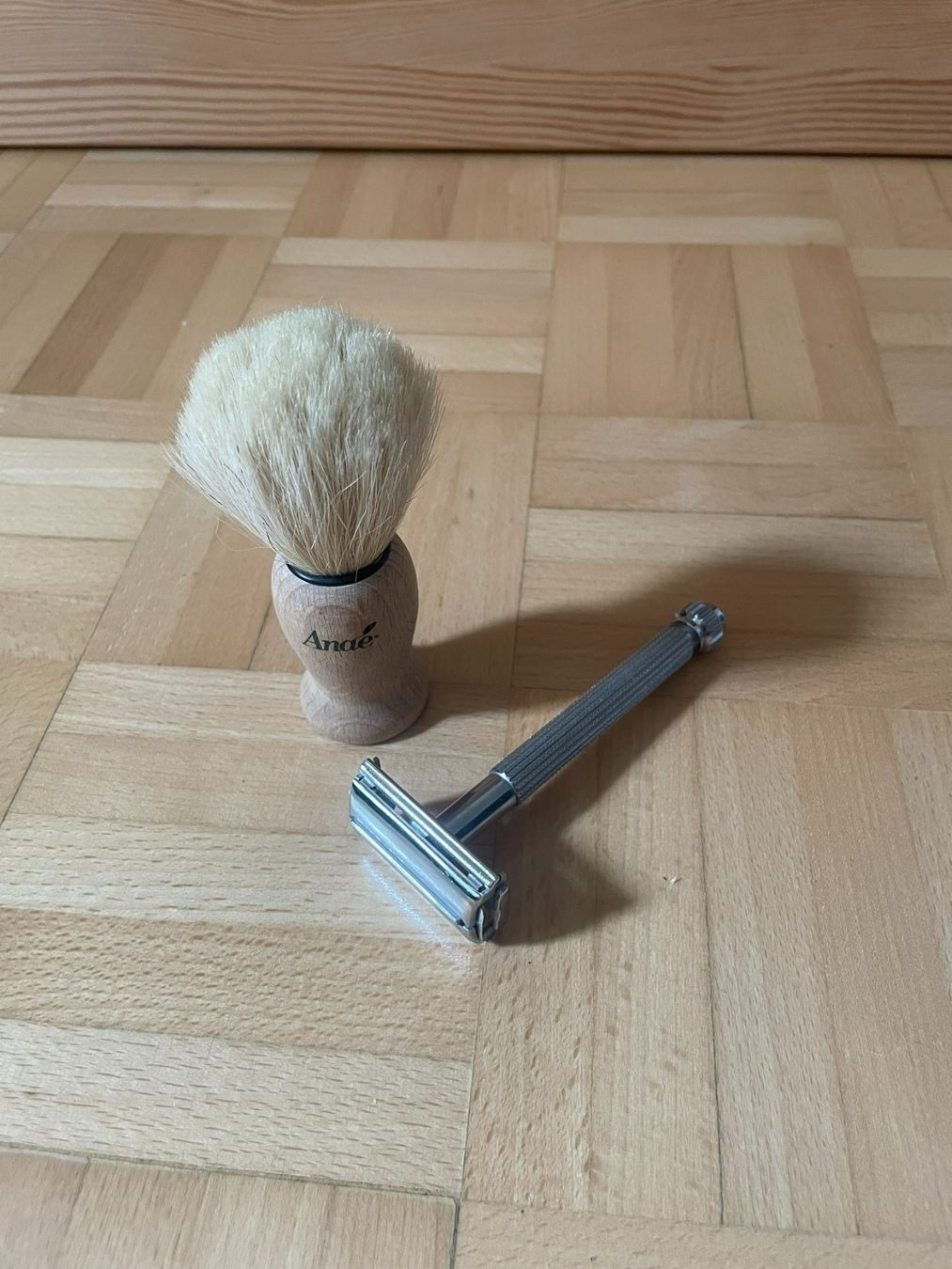 Rasoi & Lamette da barba: Rasierer und Rasierpinsel – Usato da Basel venduto da zoe_hm9x