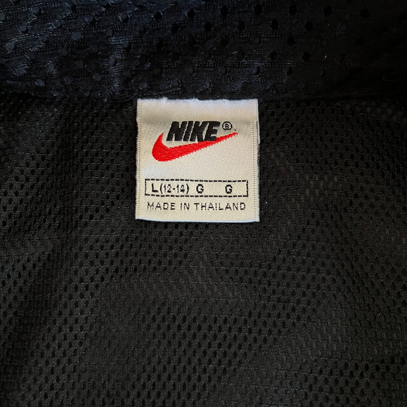 Nike Giacche: Vintage Nike Trackjacket (L) – Nuovo (secondo la descrizione) da Chamoson venduto da Sapoloshop 3