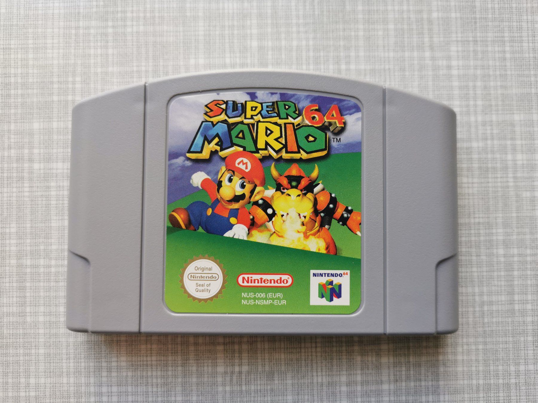 Nintendo Console: Nintendo 64 Konsole mit Expansion Pak, Controller + Mario 64 – Usato da Basel venduto da Scarrabus 3