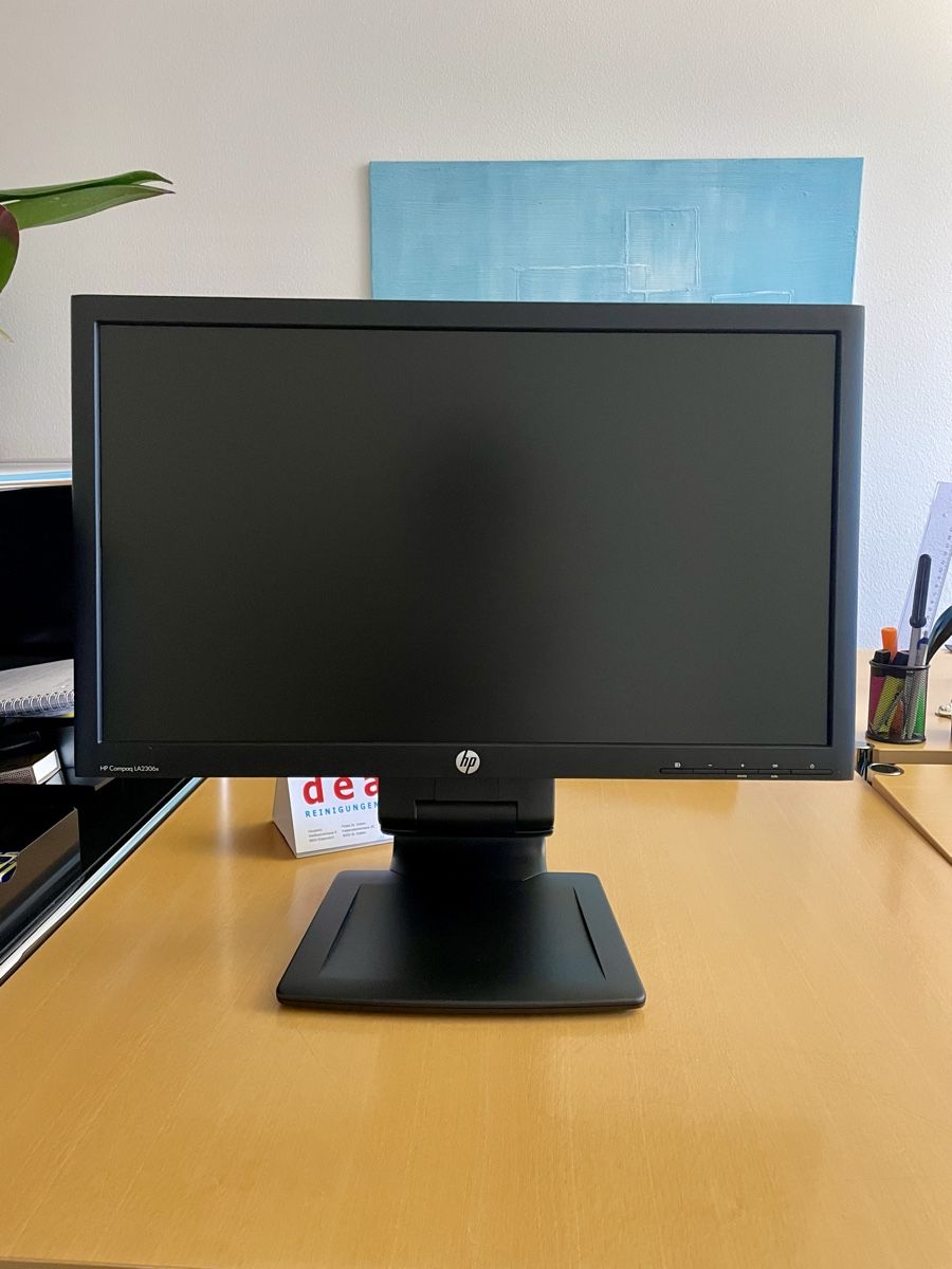 Monitor: HP Bildschirm – Usato da Zürich venduto da manchester1979