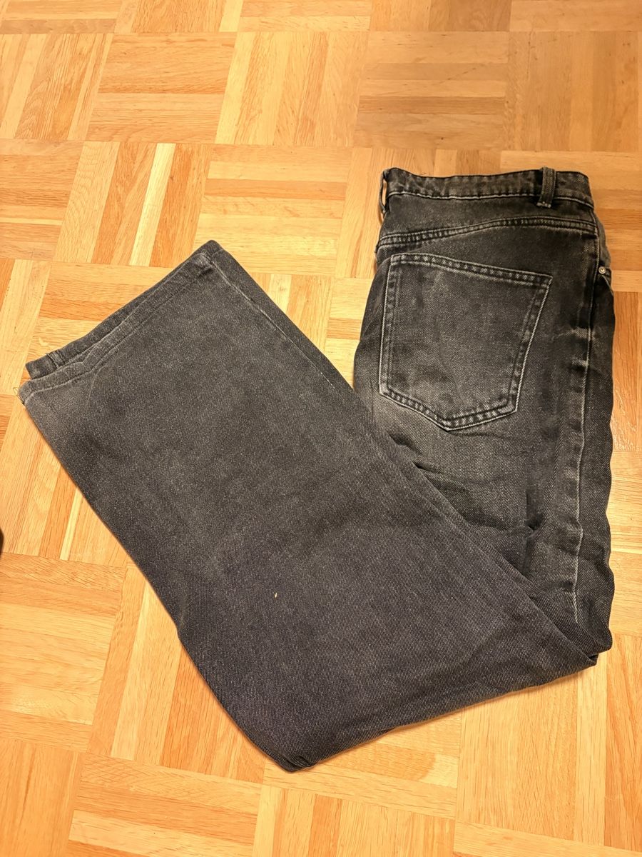 Jeans: Denim Jeans  – Nuovo (secondo la descrizione) da Herzogenbuchsee venduto da Gd.5