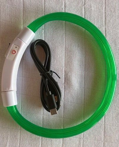 Guinzagli & Collari: Leuchthalsband wiederaufladbar grün 35 cm – Nuovo e nell'imballaggio originale da Matt venduto da Westigruppe 1