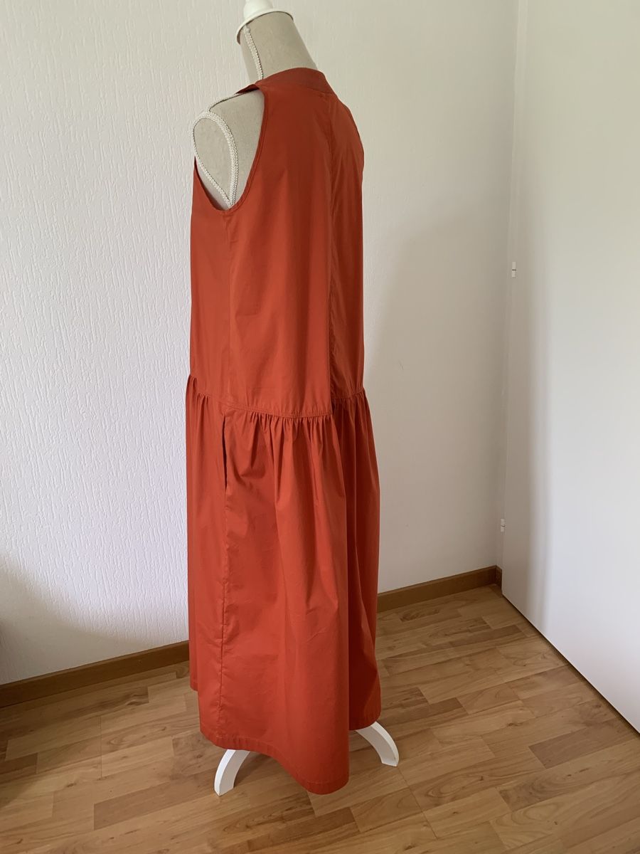 Liviana Conti Vestiti: Robe Liviana Conti neuve  – Nuovo e nell'imballaggio originale da Gland venduto da TallyEva 3