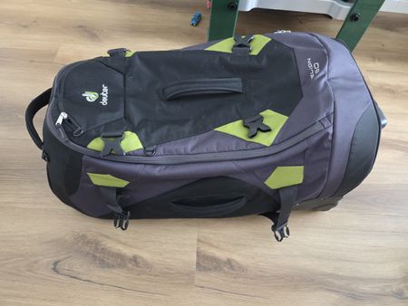 Deuter Helion 80 Reisetasche Rollen / Rucksack