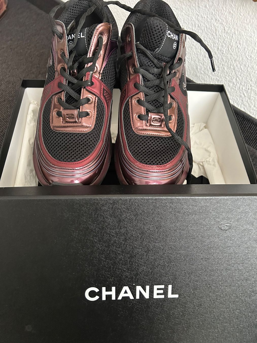 Chanel Scarpe da donna: Chanel baskets – Usato da Chez-le-Bart venduto da kouni12 8