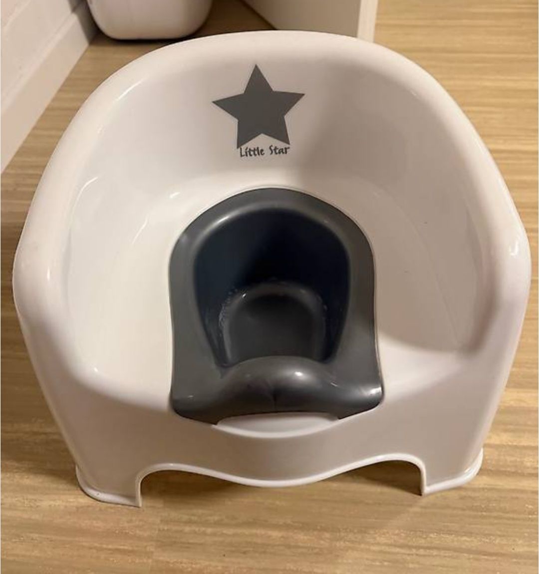 WC: häfi – Usato da Sursee venduto da Charly-Sarah