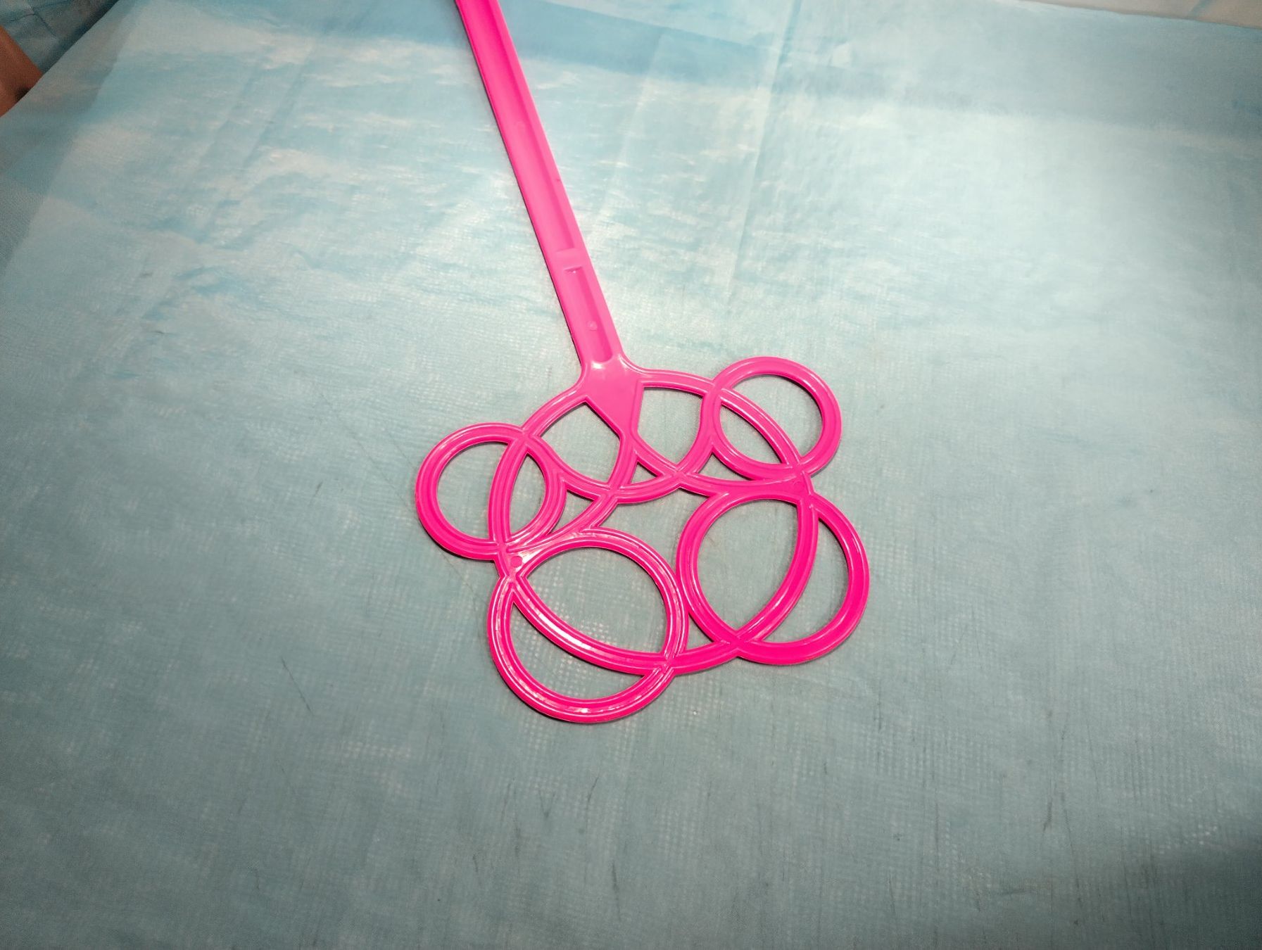 Tous les outils: Teppichklopfer, pink, Kunststoff, 52cm – Neuf (Voir description) à Bellach par JingleCherry 1