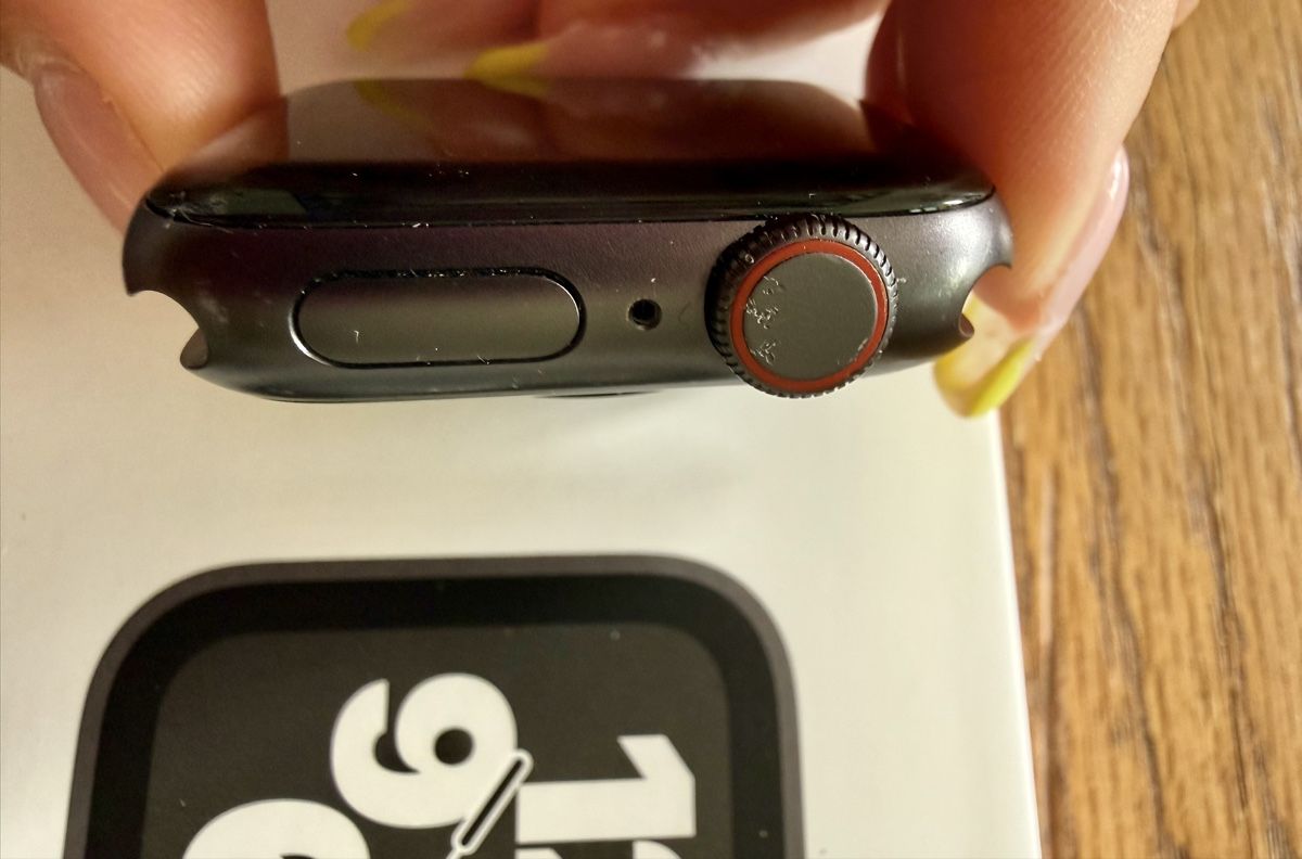 Apple Smartwatch: Apple Watch SE Space Gray 40mm CEL LTE – Usato da Allschwil venduto da Artur15 4