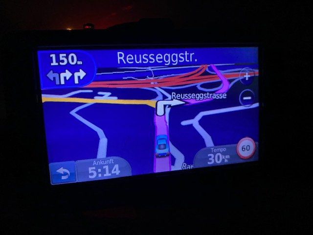 Garmin Navigatori: GARMIN NÜVI 1390 – Usato da Emmen venduto da dulibal07 1