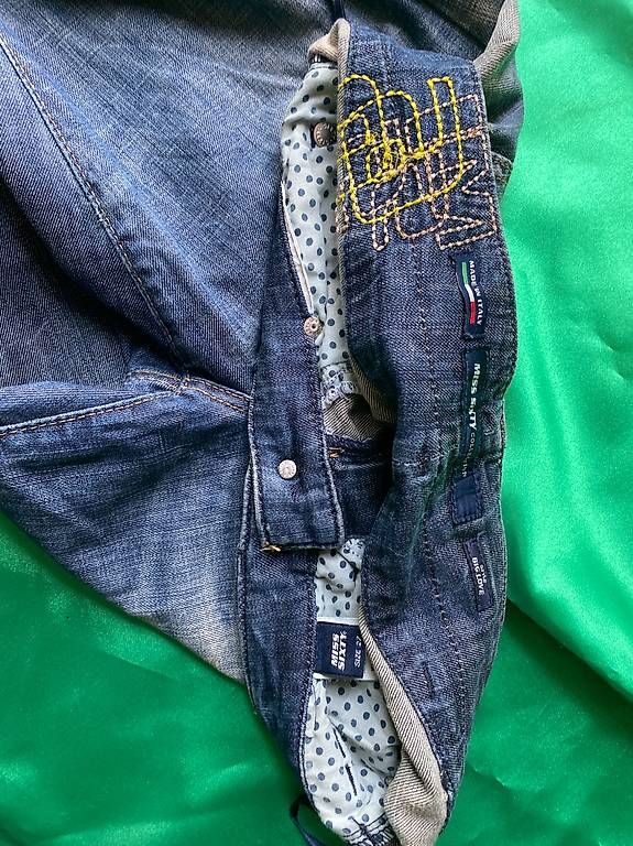 Jeans: Miss Sixty Jeanshose bootcut vintage – Usato da St. Gallen venduto da Konstanza 4