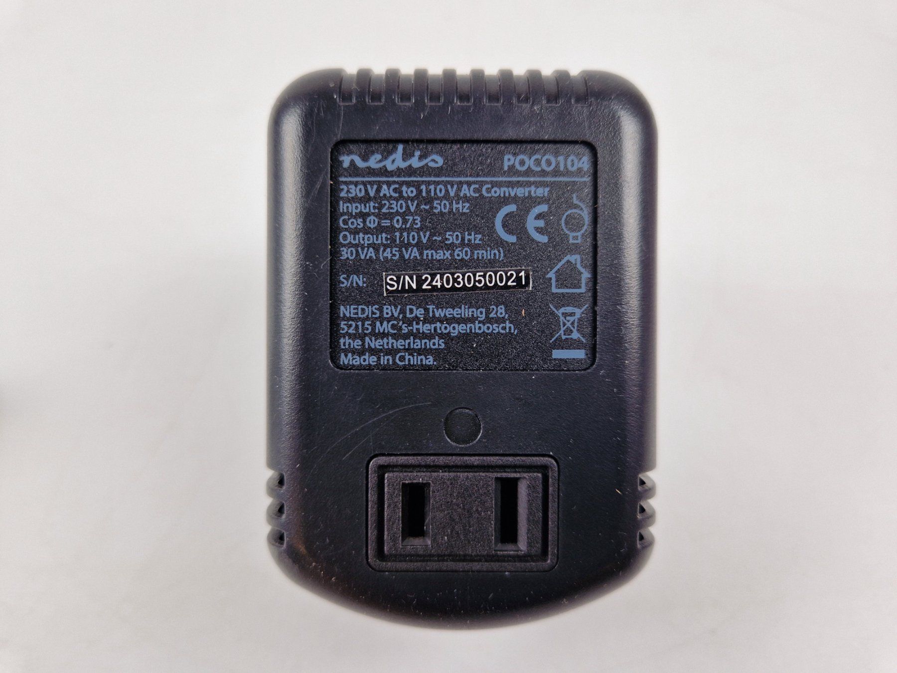 Convertitori: 230 V AC to 110 V AC Converter – Nuovo (secondo la descrizione) da Muhen venduto da Restwert_Muhen 1