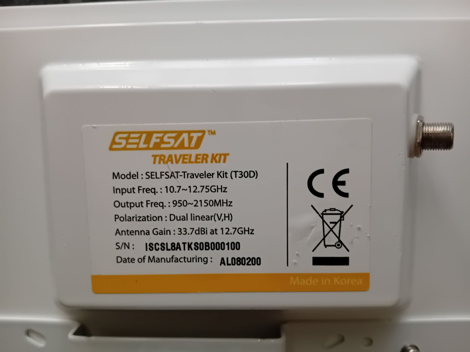 Antenne parabolique: Selfsat Sat-Antenne – D'occasion à Burgdorf par carodesign1 2