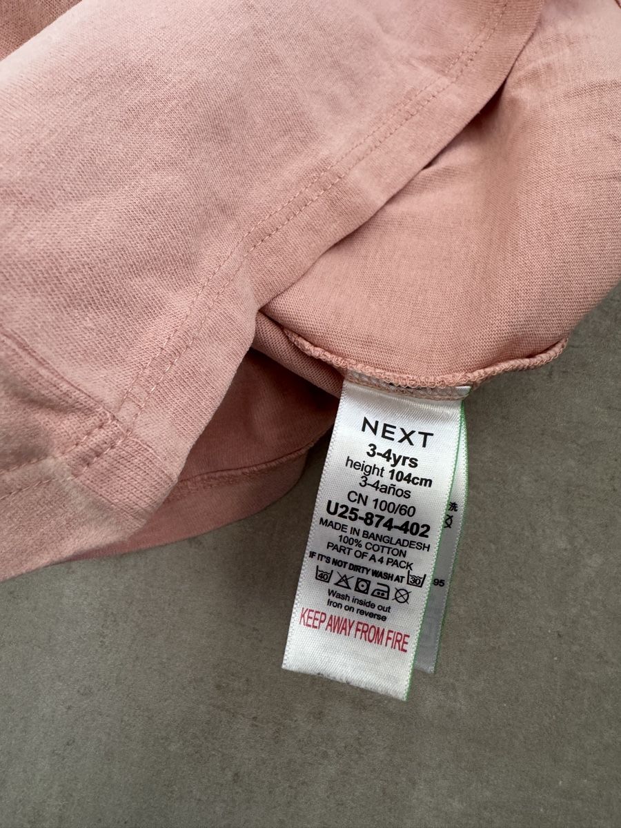 Next Lotti & Set di vestiti: Kleiderpaket Next Mädchen diverse Grössen – Usato da Geroldswil venduto da CarrieO91 2