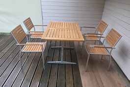 Gartentisch mit 4 Stühlen