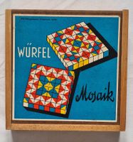 VEB Holzspielwaren Würfel Mosaik aus Holz, Vintage