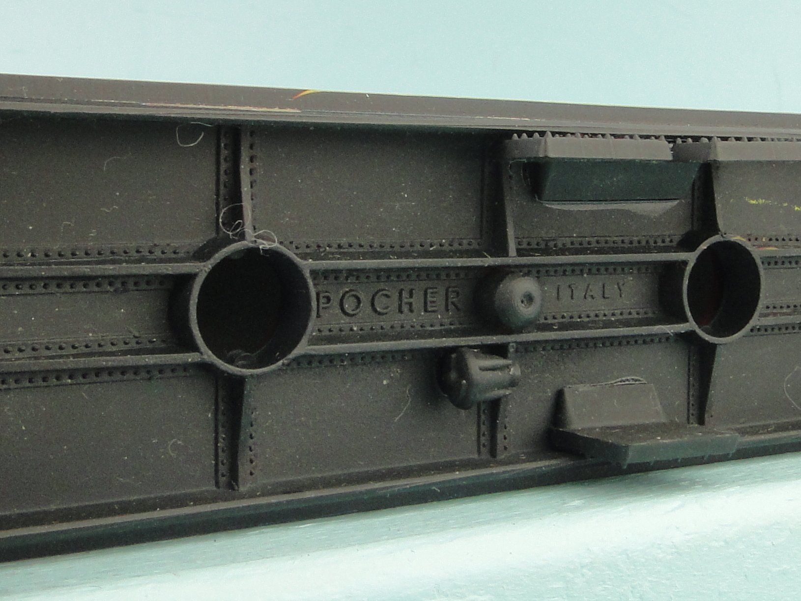 Pocher Modelleisenbahnen: Pocher H0 206/3 Carrozza Pullman – Gebraucht aus Bülach von cann11 1