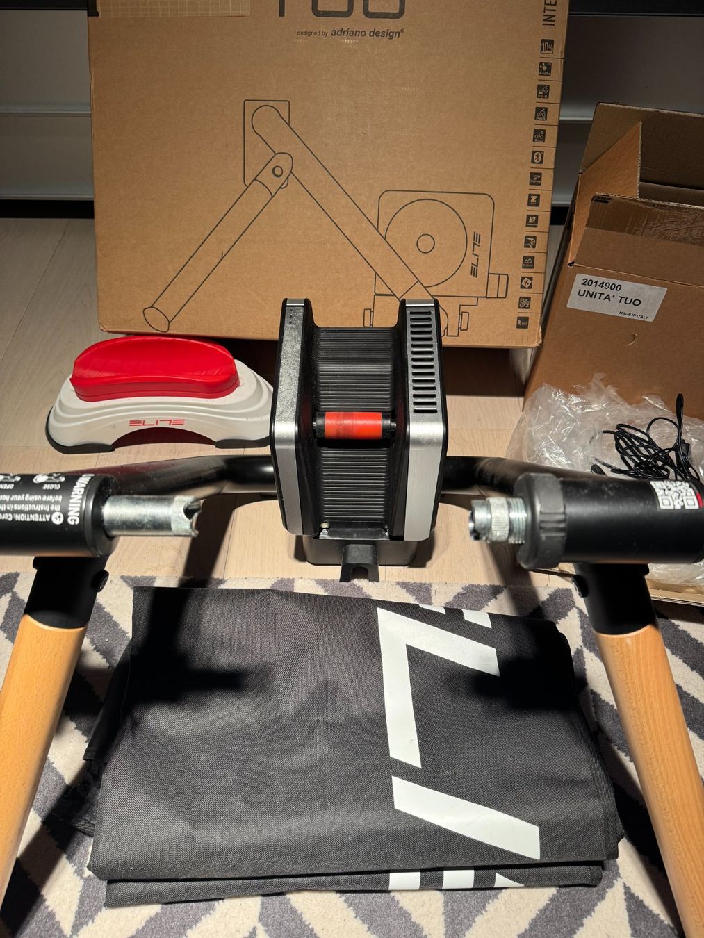 Hometrainer: Home Trainer Interactif Elite Tuo (Design Bois) – Gebraucht aus Vandoeuvres von mathdriving 1