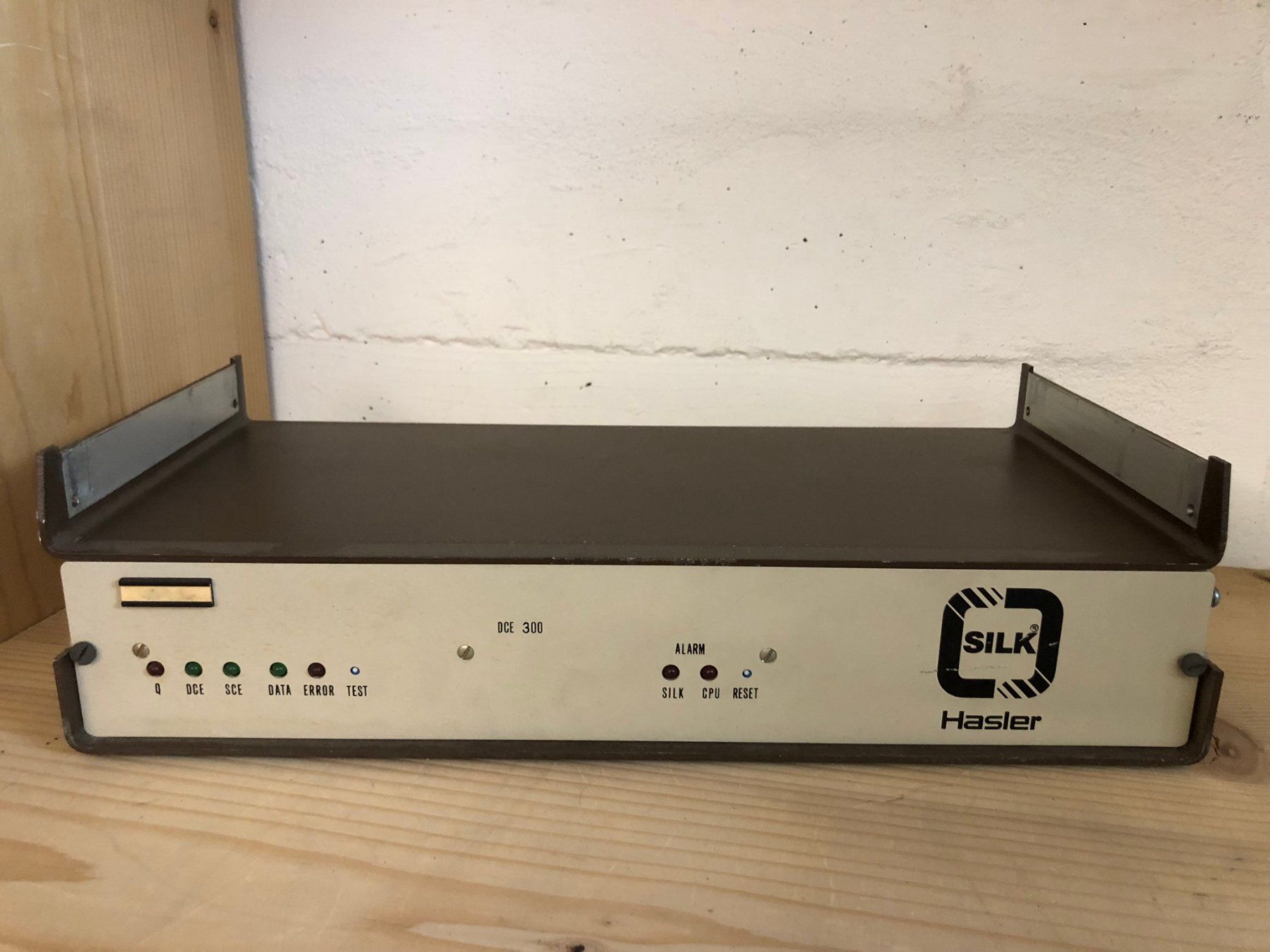 Messen: Unbekanntes Modem, Hasler AG Datentransfergerät, wohl RS232 – Defekt aus Hinterkappelen von atomschnee