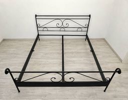 Metallbett