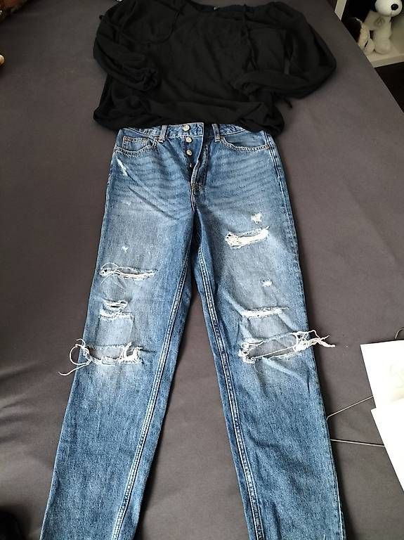 Lotti di vestiti: Jeans & Langarm Bluse/Shirt – Usato da Amriswil venduto da cbe_cr6q