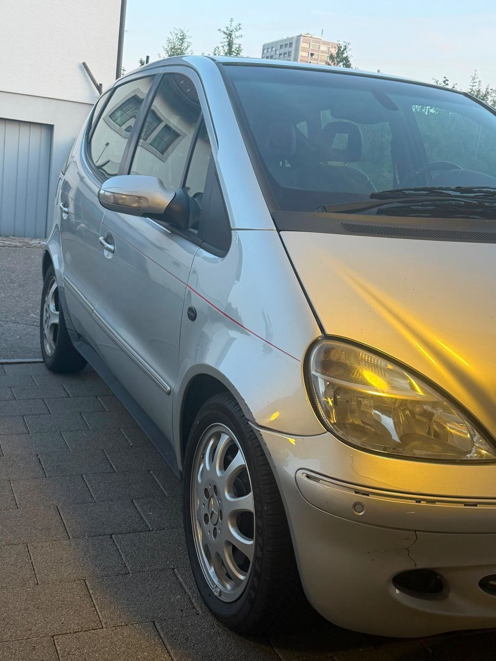 Mercedes-Benz Autos: Mercedes-Benz A-Klasse 190 Elegance – D'occasion à Reinach AG par had_79ft 1