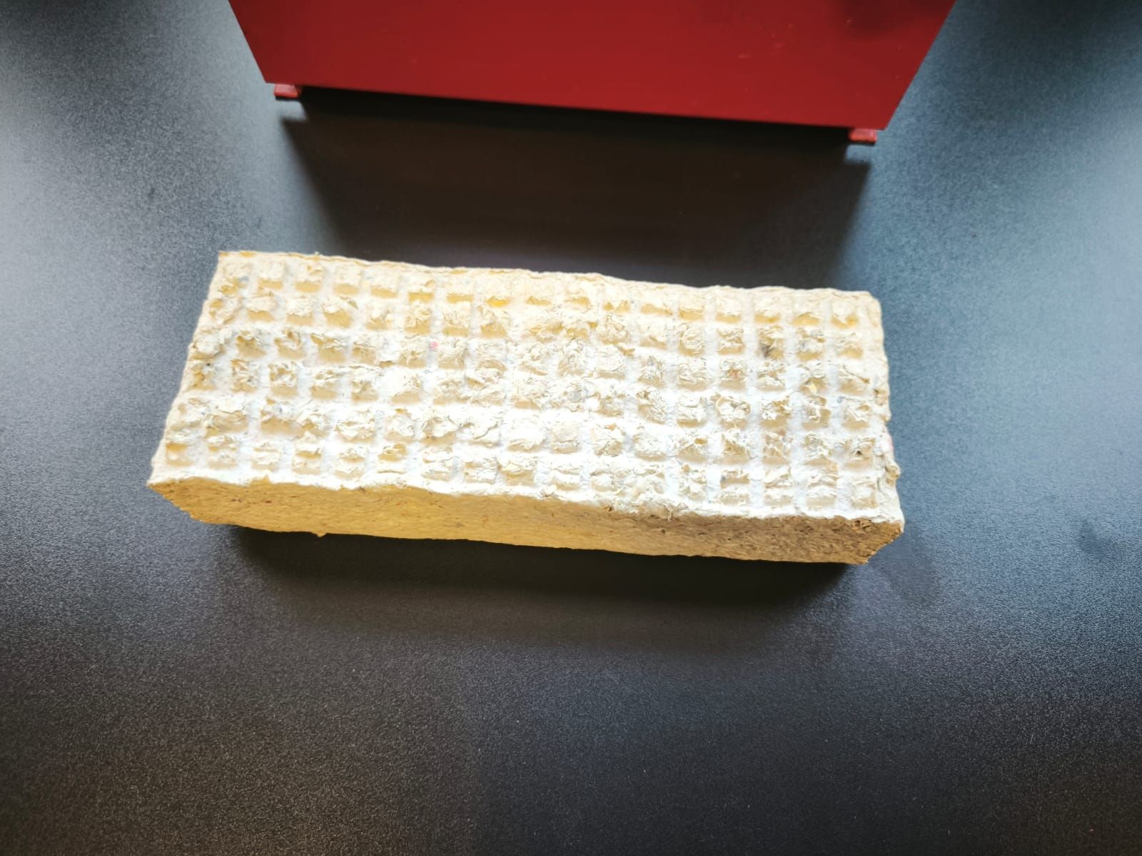 Tutte le macchine: Papierbrikettpresse – Usato da Alberswil venduto da Myumai 4
