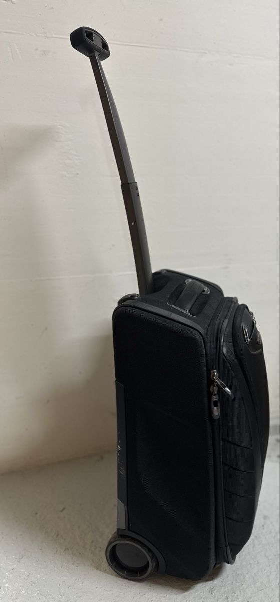 Samsonite Reisekoffer: Samsonite Black Label Trolley Koffer schwarz – Gebraucht aus Pully von farzin 2
