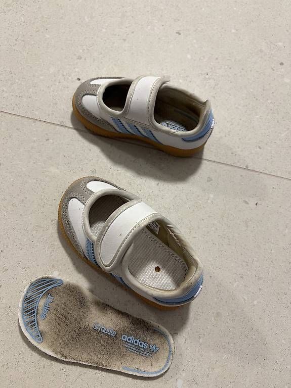 Scarpe per ragazzi: Adidas Samba Kinder Ballerina – Usato da Aarburg venduto da Mem98 3
