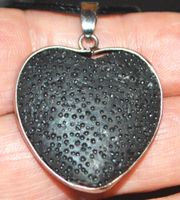 Halskette D-997 – Lava Herz – ca.3x3cm