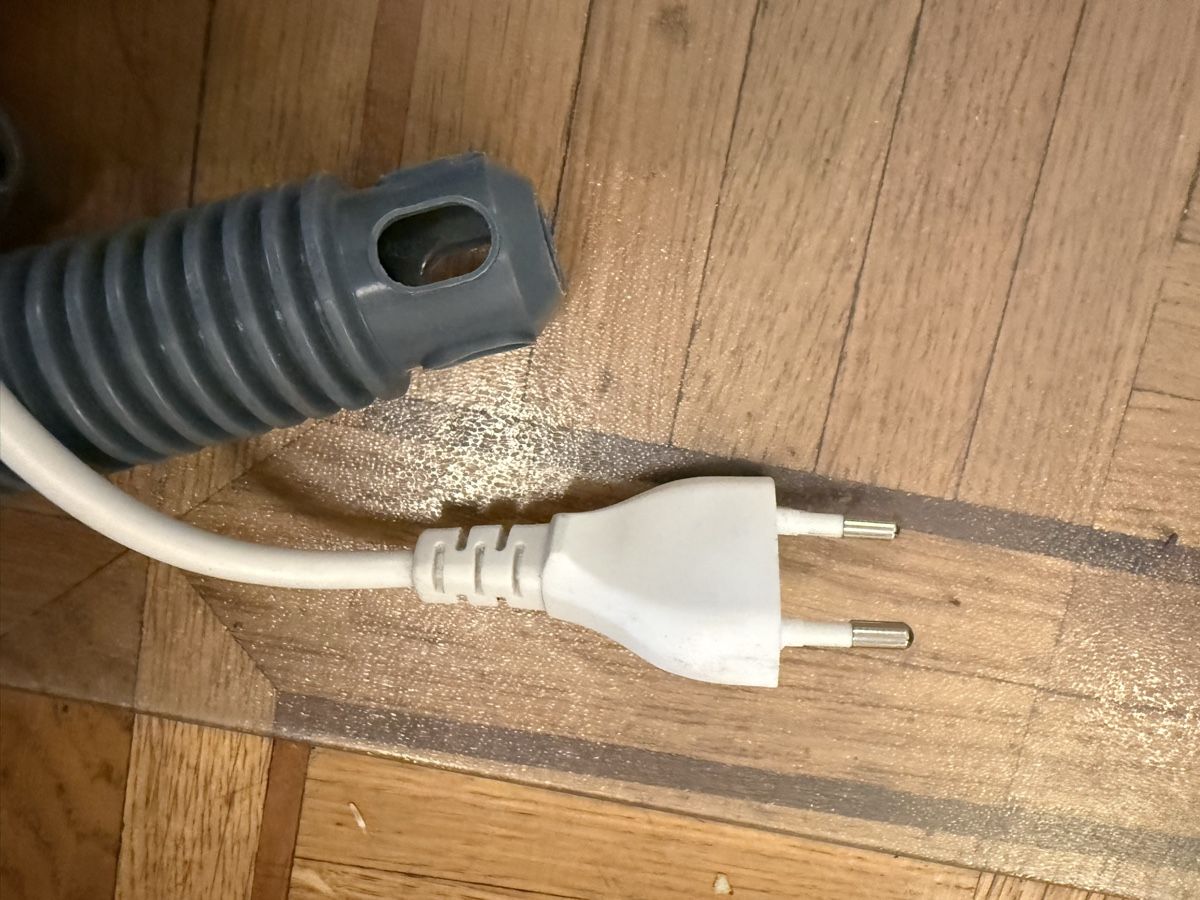 Composants électroniques: Adax shoe dryer – D'occasion à Genève par hai_2rp8 3