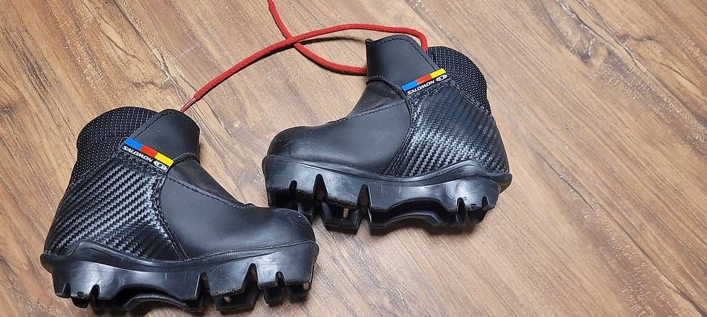 Salomon Scarpe da uomo: Salomon langlaufschuhe junior gr. 25.5 – Usato da Windisch venduto da roumetm