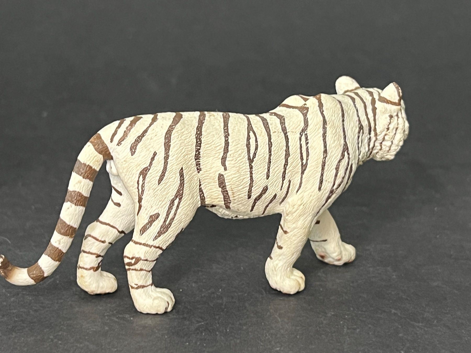 Schleich Statuette: Schleich Tiger weiß weiss Schneetiger – Usato da Ennetbaden venduto da mapa05 5