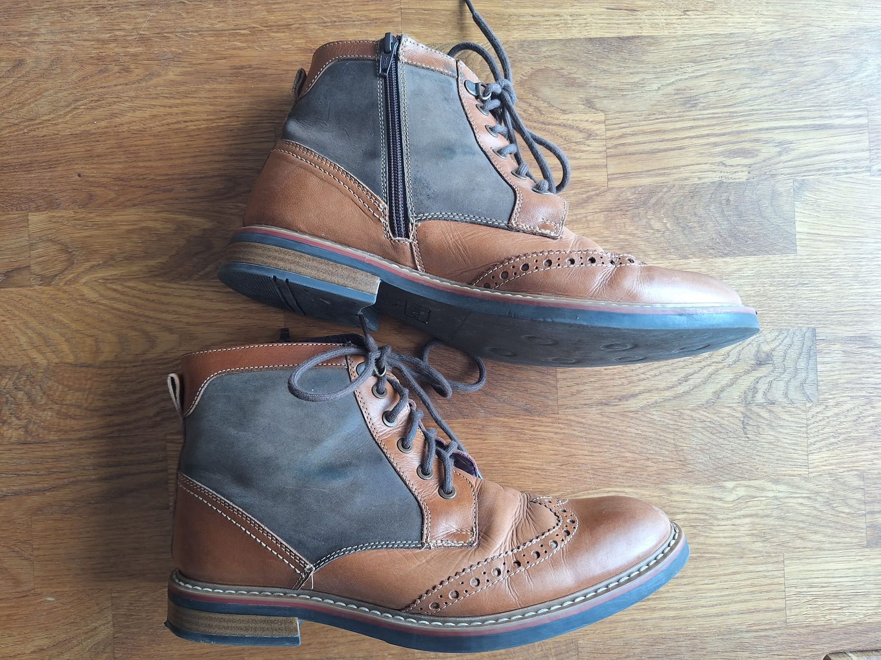 Scarpe da uomo: Pavers Herren Braune Lederstiefel – Usato da Wilen (Sarnen) venduto da ovidiu_a 1