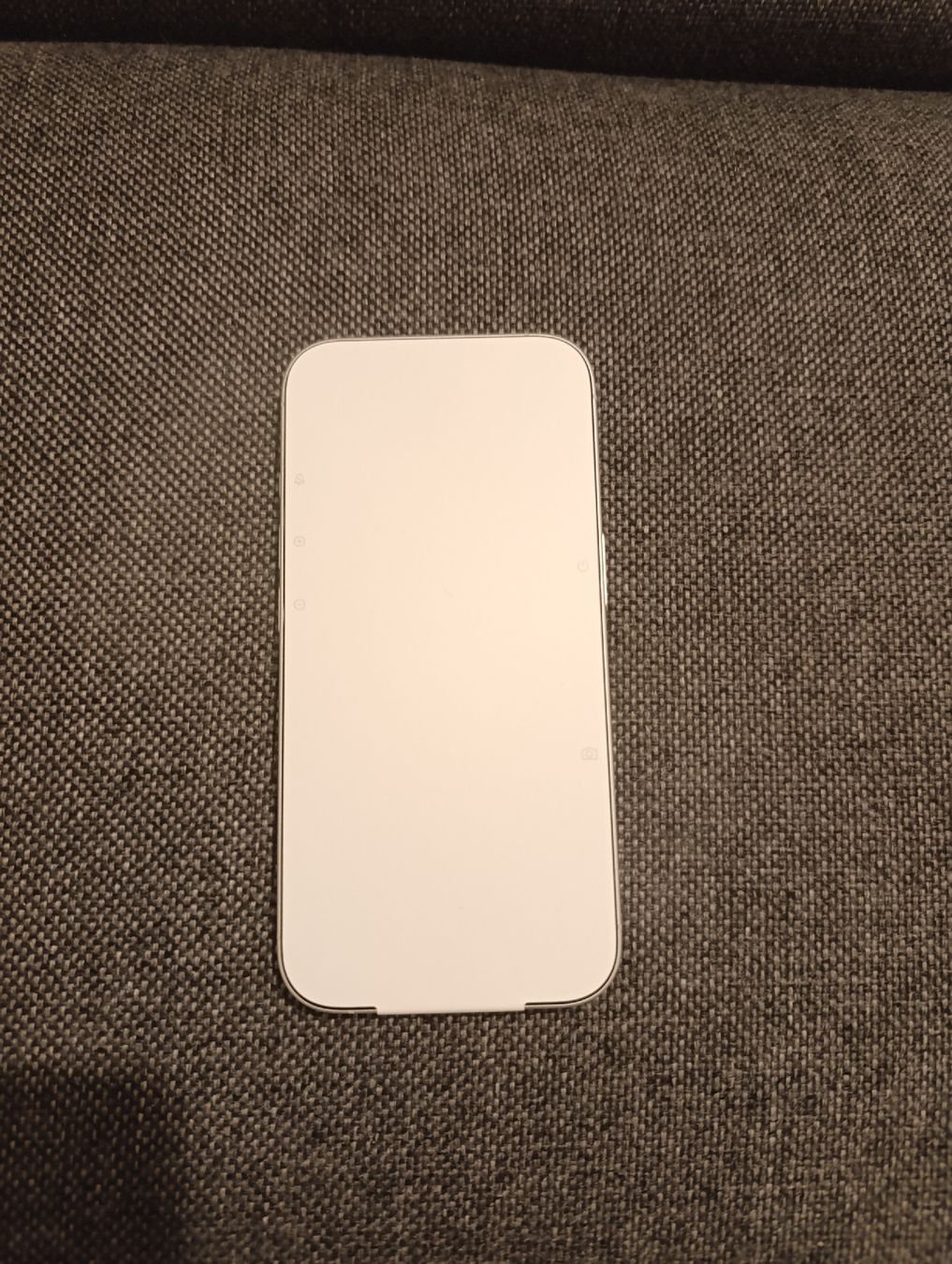 Apple Telefoni cellulari / Smartphones: iPhone 16 128 Neu  – Nuovo (secondo la descrizione) da Aarburg venduto da kor_zmw5 1