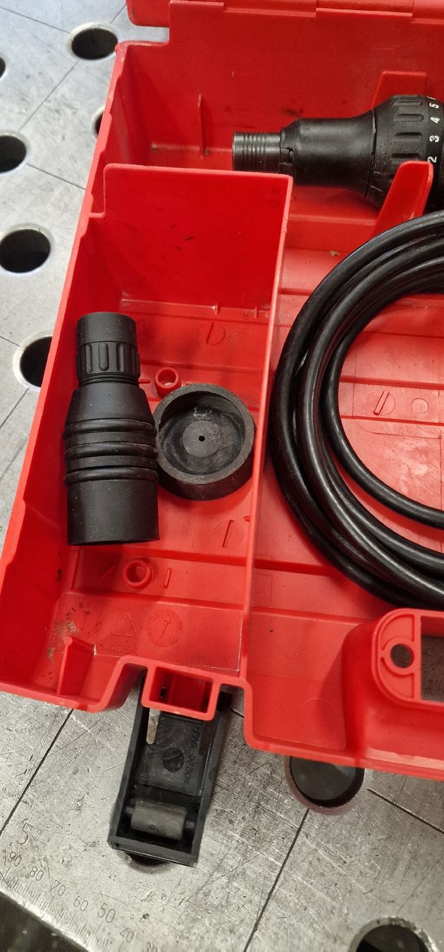 Hilti Bohrmaschinen: Hilti ST 1800 Schrauber  – Gebraucht aus Emmenbrücke von inf_l8yf 4