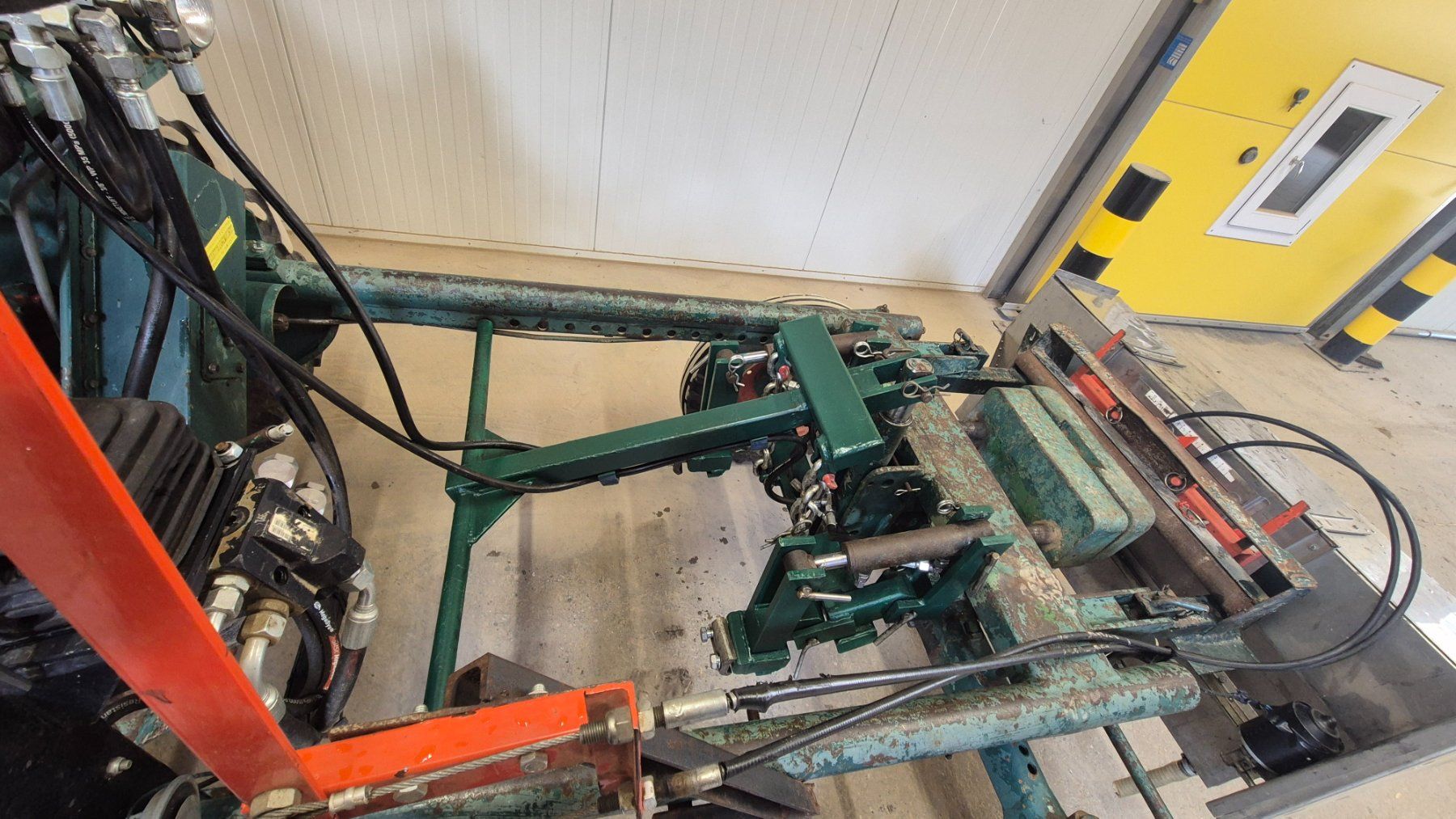 Trattori: Geräteträger/Hacktraktor Schneider GT40 – Usato da Oberwil BL venduto da adr_z5q6 9