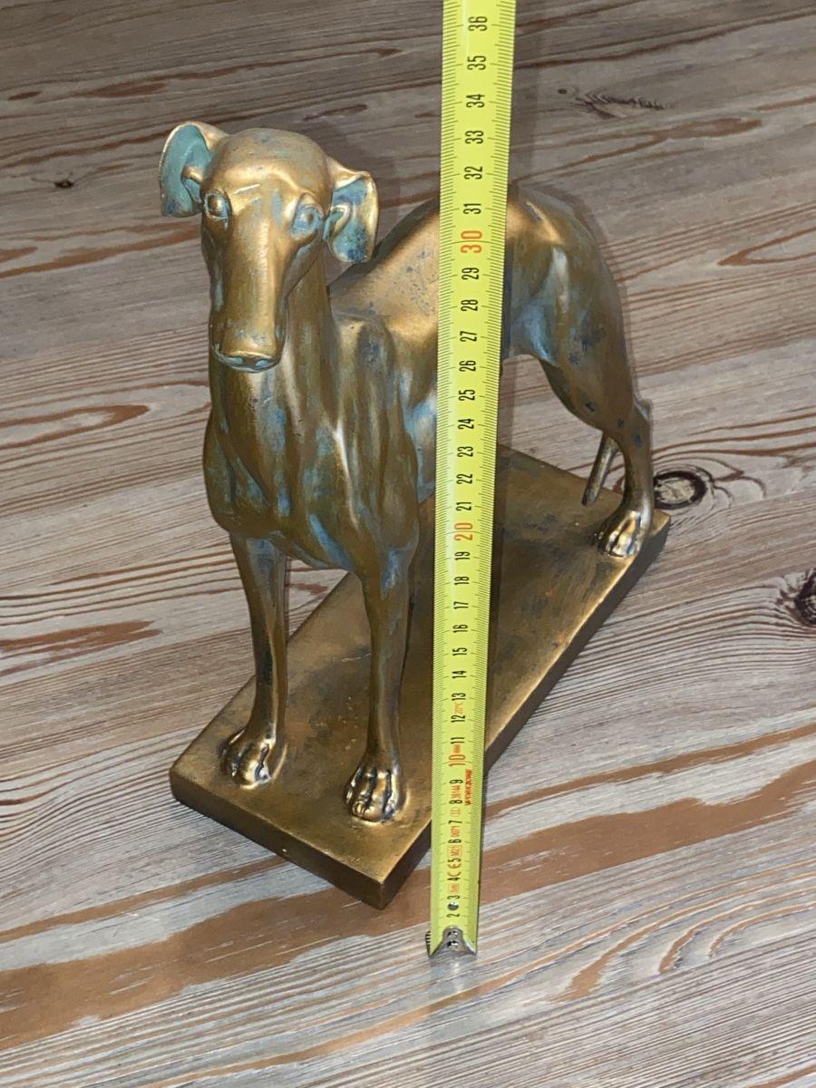 Statuette: Windhund aus Resin – Usato da Düdingen venduto da Reconflo 4