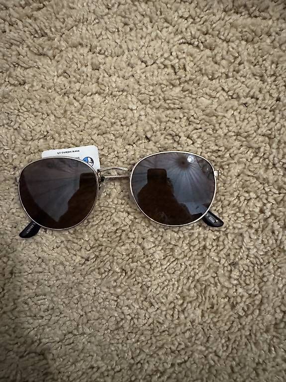 Occhiali & Lenti: Sonnenbrille neu – Nuovo e nell'imballaggio originale da Lachen SZ venduto da nathiisch