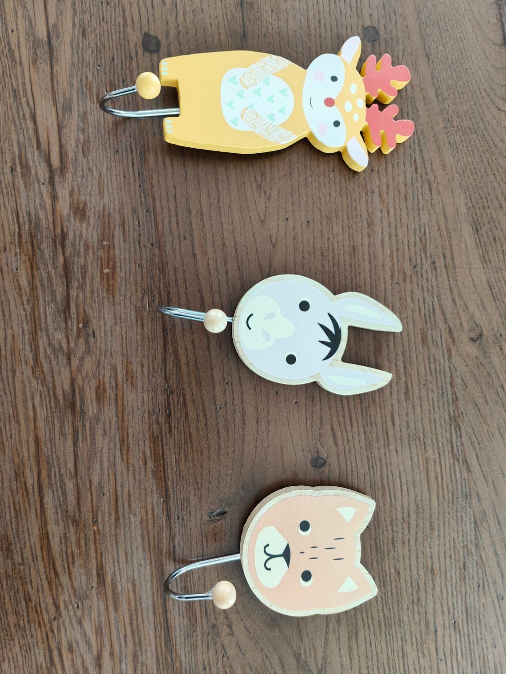 Porte manteau: 3 Kleiderhacken für Kinder – Neuf (Voir description) à Mels par velo-city