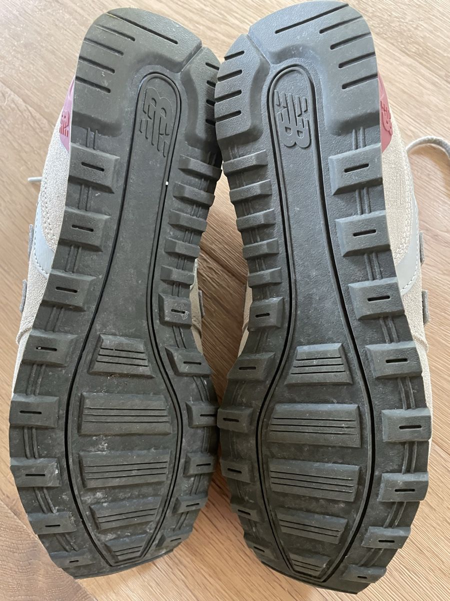 New Balance Scarpe da donna: New Balance 996, olivfarben, Grösse 40 – Usato da Hausen AG venduto da Future4me 3