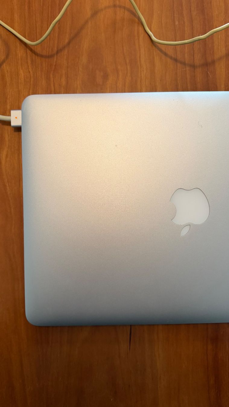 Apple Portables: MacBook Air 2015 AZERTY – D'occasion à Zürich par pevamoreauu 5