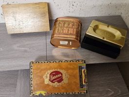 Boîte à cigares et cendrier doré collection divers