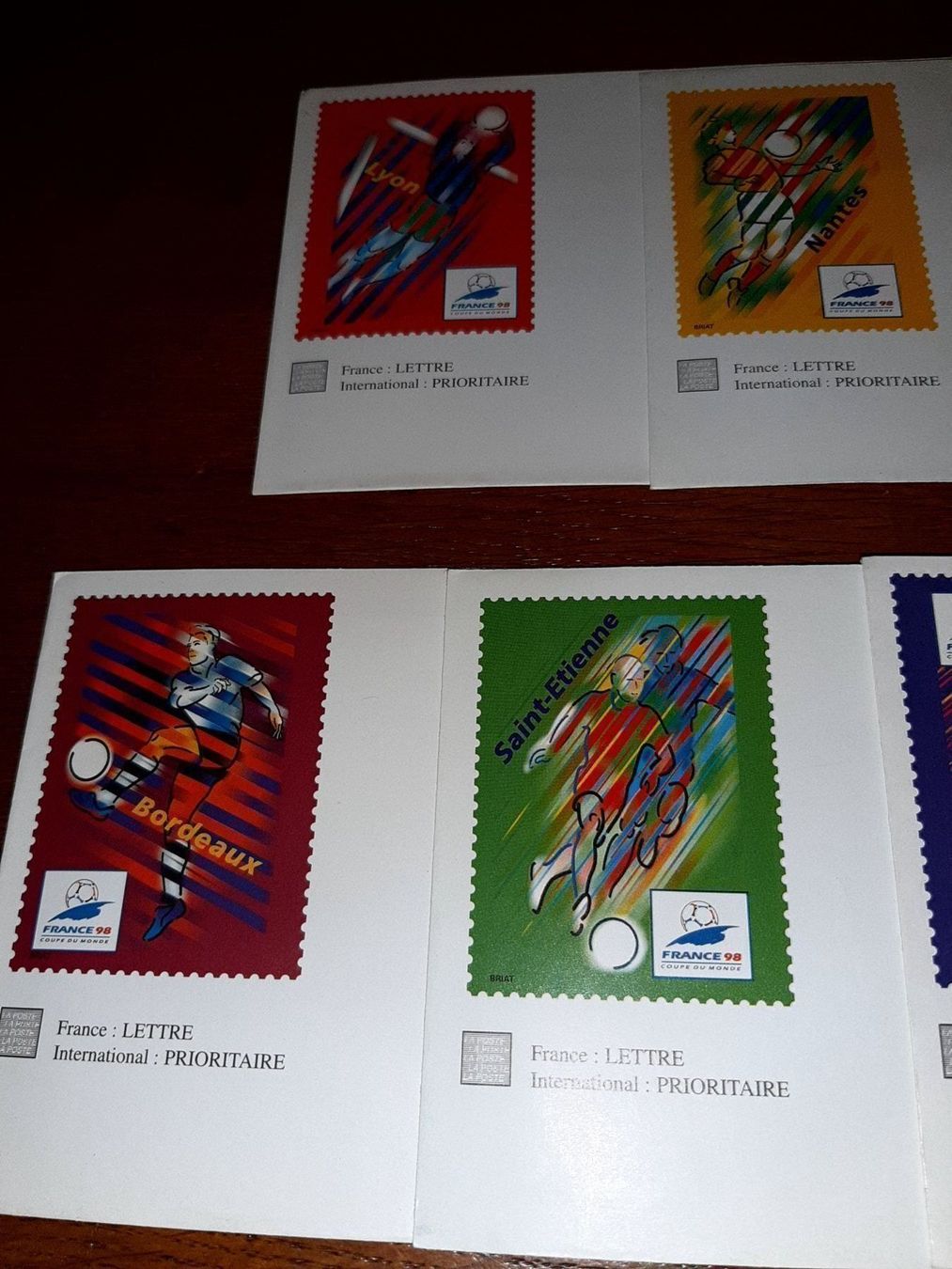 Tutti i francobolli: 7 enveloppes coupe du monde 1998 – Nuovo (secondo la descrizione) da Le locle venduto da juliensaran 1