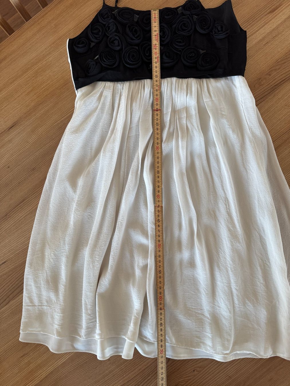 Vestiti & Gonne: Sommerliches Chiffon Kleid mit Rosenmuster – Usato da Baar venduto da Hpat 7